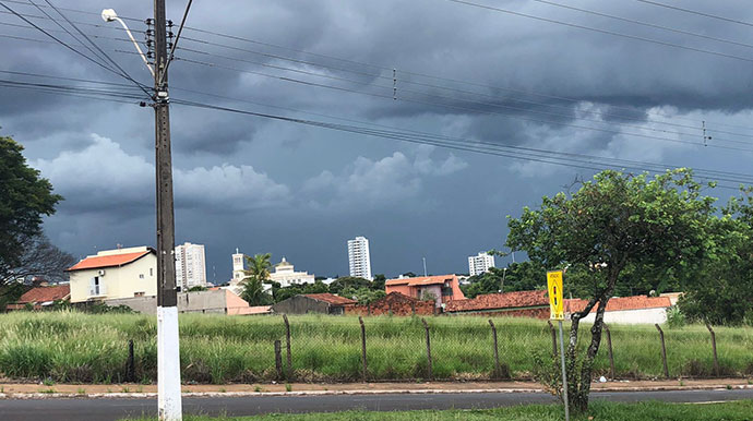 Defesa Civil do Estado de São Paulo alerta a população para chuvas